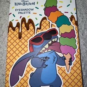 Lilo and stitch eyeshadow pallete